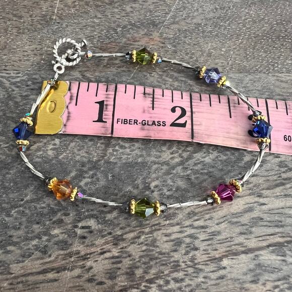 Multicolored jewel tone beaded silver t-clasp elegant bracelet - Picture 5 of 8
